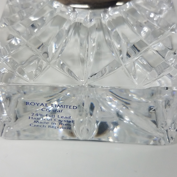 Royal Limited Crystal Quartz Clock - Picture 5 of 11